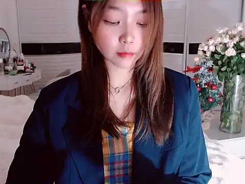-Lucky Girl online show from December 25, 11:43 am