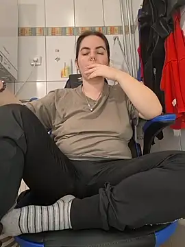 Jassiundich2 online show from January 10, 9:52 pm