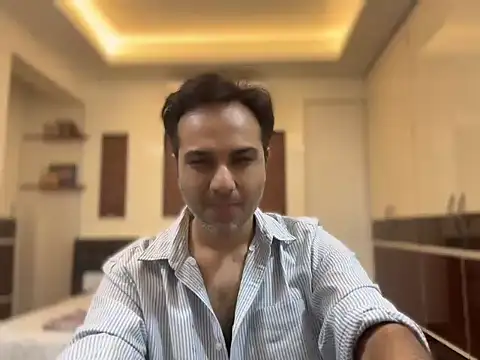 immog727 online show from March 27, 6:18 pm