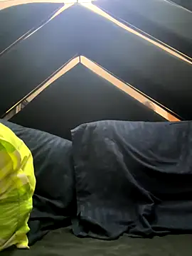 Snapshot of emmyjhonson07 chatting on September 12, 2:00 am emmyjhonson07 online show from September 12, 2:00 am