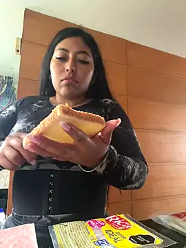 Snapshot of emmyjhonson07 chatting on September 18, 2:52 pm emmyjhonson07 online show from September 18, 2:52 pm