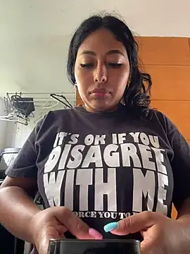 Snapshot of emmyjhonson07 chatting on October 8, 2:04 pm emmyjhonson07 online show from October 8, 2:04 pm