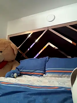 Snapshot of emmyjhonson07 chatting on October 9, 4:16 pm emmyjhonson07 online show from October 9, 4:16 pm