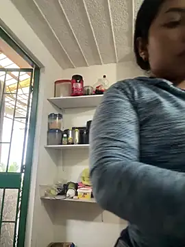 Snapshot of emmyjhonson07 chatting on February 25, 12:59 pm emmyjhonson07 online show from February 25, 12:59 pm