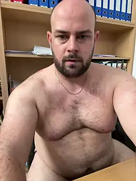 bearlover992 online show from January 20, 7:57 pm