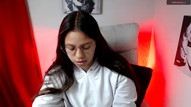 SamanthaRoldaan online show from January 26, 1:47 pm