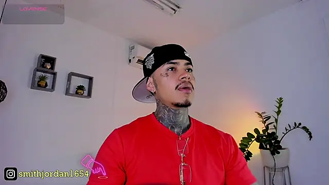 JordanSmiith  online show from February 26, 8:33 pm