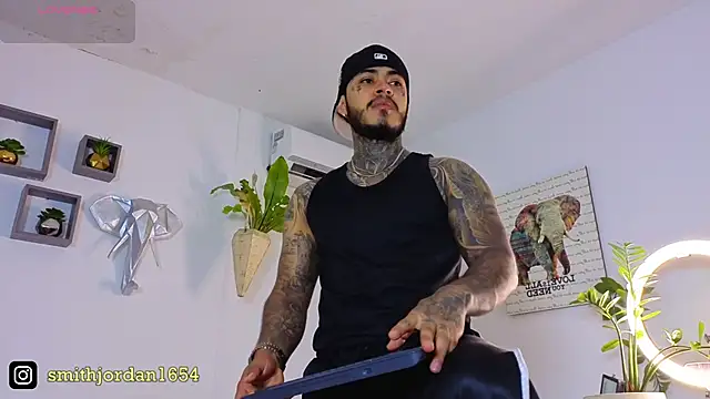 JordanSmiith  online show from September 18, 9:06 pm