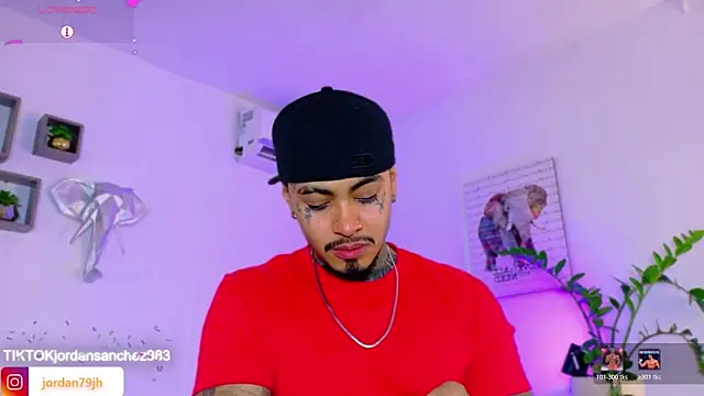 Snapshot of JordanSmiith_ chatting on March 28, 9:03 pm JordanSmiith online show from March 28, 9:03 pm