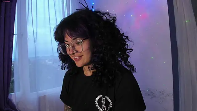 witchviolet online show from January 3, 10:51 pm