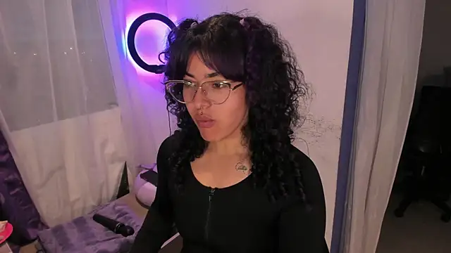 witchviolet online show from January 6, 11:09 pm