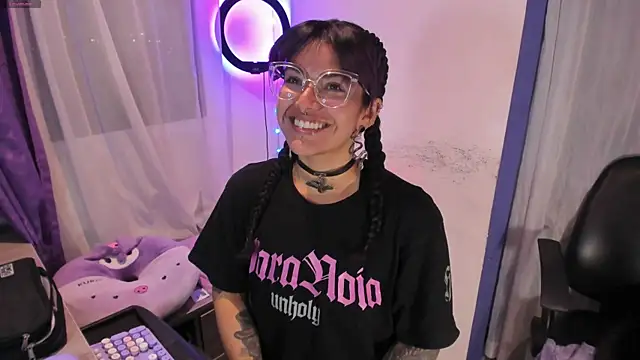 witchviolet online show from January 20, 12:36 am