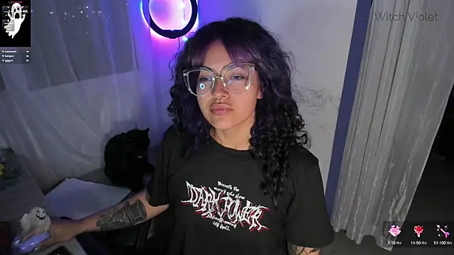 witchviolet online show from January 22, 11:43 pm