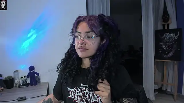 witchviolet online show from February 21, 3:01 am