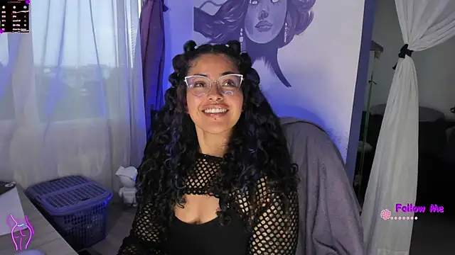 witchviolet online show from October 9, 9:57 pm