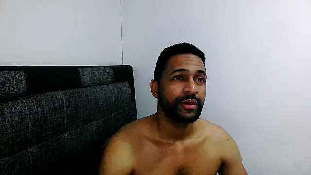 bbcblackhot34 online show from February 22, 10:09 pm