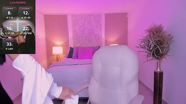 Antonella Grayy online show from November 6, 11:00 am