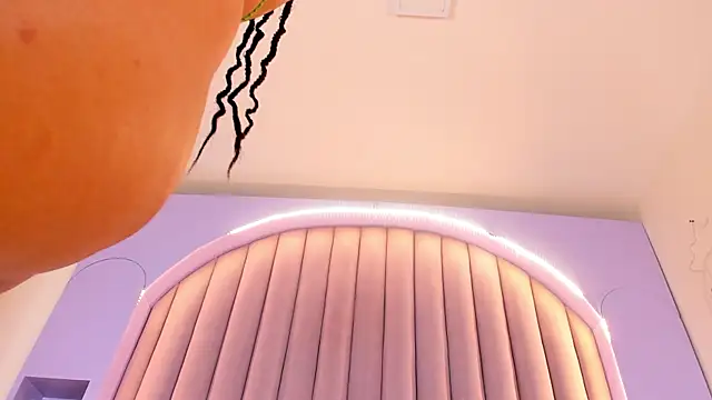 Snapshot of eva_daemon chatting on February 16, 2:43 pm eva daemon online show from February 16, 2:43 pm