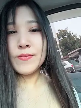 Snapshot of Fannywell chatting on July 26, 8:21 am Fannywell online show from July 26, 8:21 am
