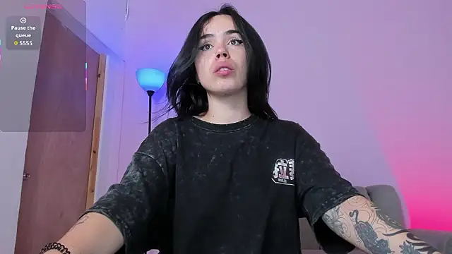 zoe6x online show from March 14, 1:49 pm