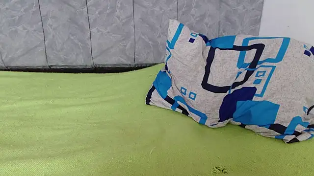 linda 33 online show from October 15, 6:41 pm