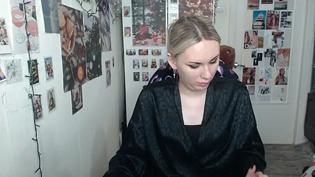 CapriScorpion online show from December 23, 5:00 pm