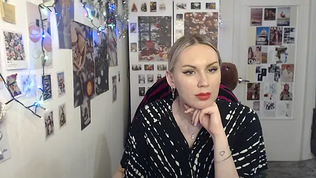 CapriScorpion online show from December 30, 5:02 pm