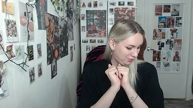 CapriScorpion online show from January 11, 2:04 pm