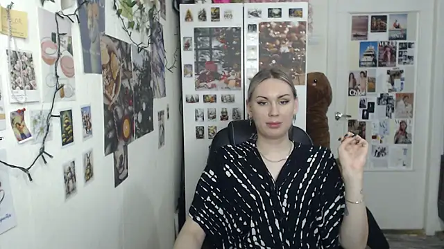 CapriScorpion online show from January 17, 5:30 pm