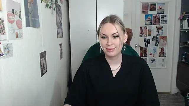 CapriScorpion online show from February 5, 3:31 pm