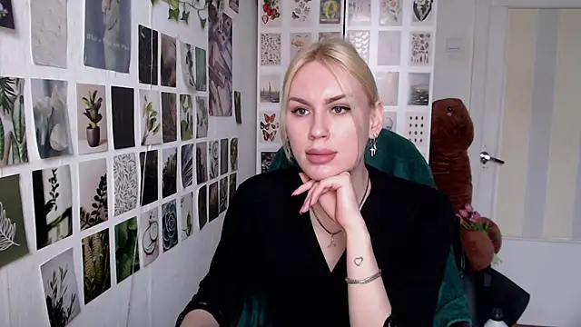 CapriScorpion online show from April 30, 1:06 pm