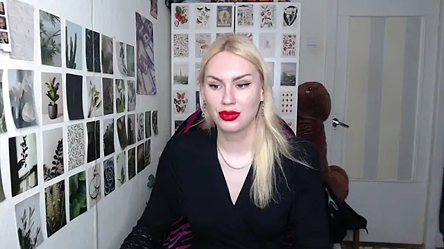 CapriScorpion online show from July 9, 1:15 pm