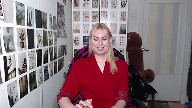 CapriScorpion online show from July 16, 12:55 pm