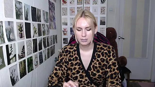 CapriScorpion online show from July 22, 11:35 am