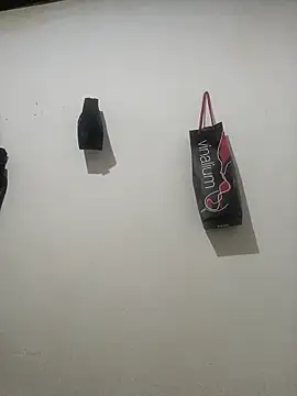 Snapshot of mademonsexy chatting on December 14, 10:58 pm mademonsexy online show from December 14, 10:58 pm