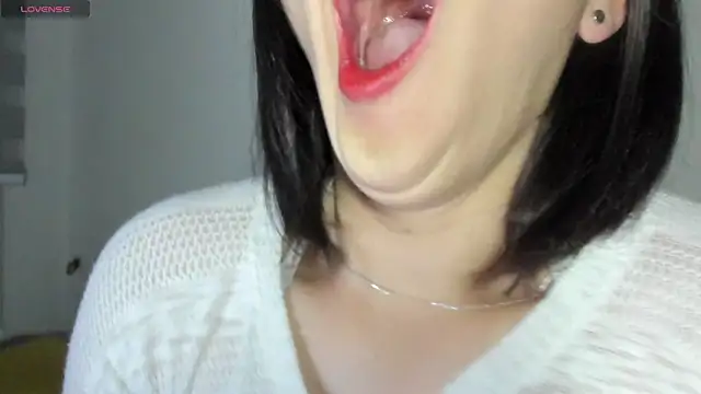 queen fetish online show from October 17, 10:29 am