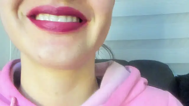 queen fetish online show from July 4, 10:54 am