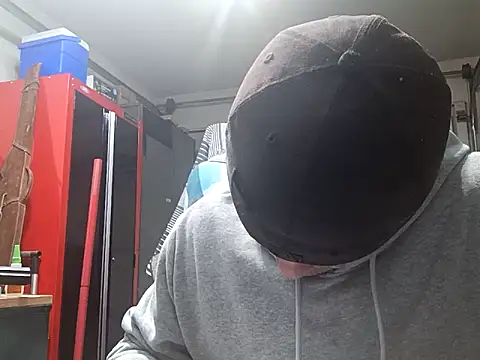 Snapshot of ironwood420 chatting on February 18, 10:05 am ironwood420 online show from February 18, 10:05 am