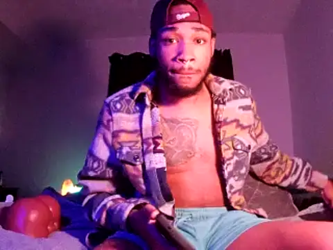 MYHYEM online show from December 6, 7:32 am