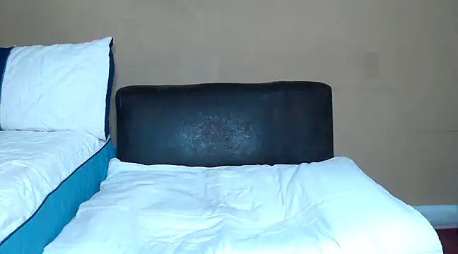 AdelaideT online show from December 15, 10:47 pm