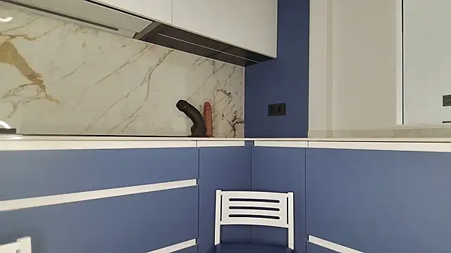Snapshot of Aitanamadridx chatting on June 2, 9:55 am Aitanamadridx online show from June 2, 9:55 am