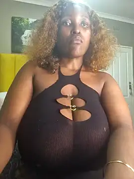 Bustygoddess32 online show from January 7, 10:52 pm