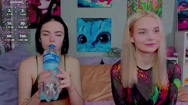 Snapshot of Viena_dias chatting on February 14, 10:12 am Viena dias online show from February 14, 10:12 am