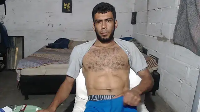 Snapshot of erik_alexander chatting on November 7, 3:06 am erik alexander online show from November 7, 3:06 am