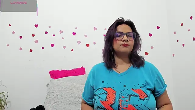 hazel 34 online show from December 22, 8:55 am