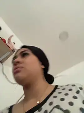 Snapshot of Charlotte_cutee18 chatting on October 14, 3:46 pm Charlotte cutee18 online show from October 14, 3:46 pm