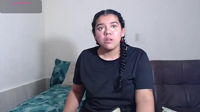 Snapshot of agata_22 chatting on April 17, 3:42 am agata 22 online show from April 17, 3:42 am