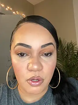 DestineeJayde online show from February 1, 3:41 am