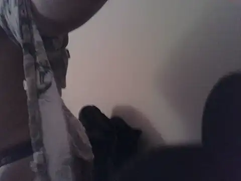 Snapshot of justin_dbarlake chatting on June 10, 3:18 am justin dbarlake online show from June 10, 3:18 am