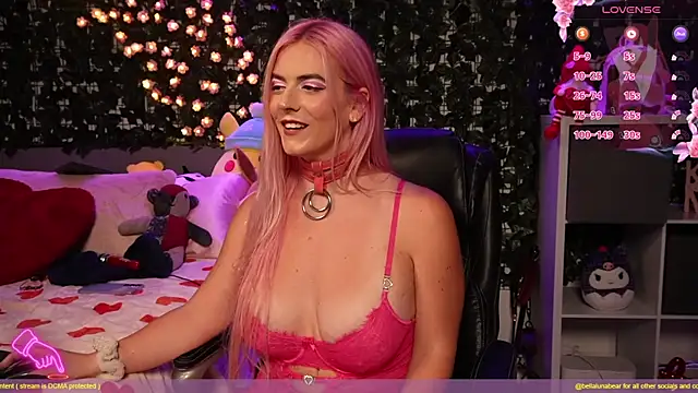 Snapshot of bellalunabear chatting on February 19, 6:00 pm bellalunabear online show from February 19, 6:00 pm